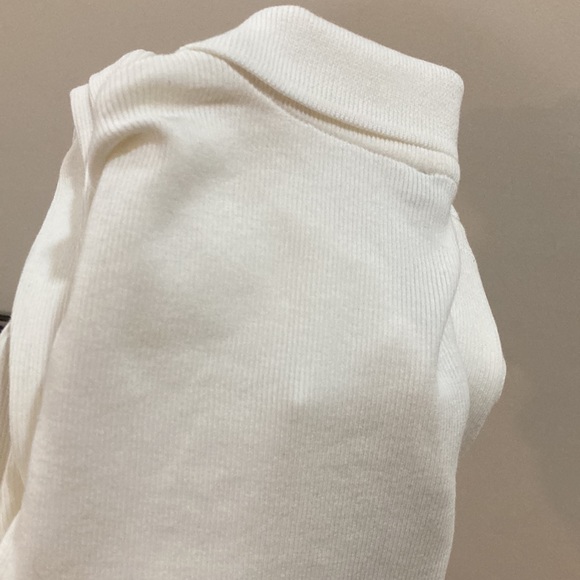 ZARA White Ribbed Shirt - Picture 8 of 9